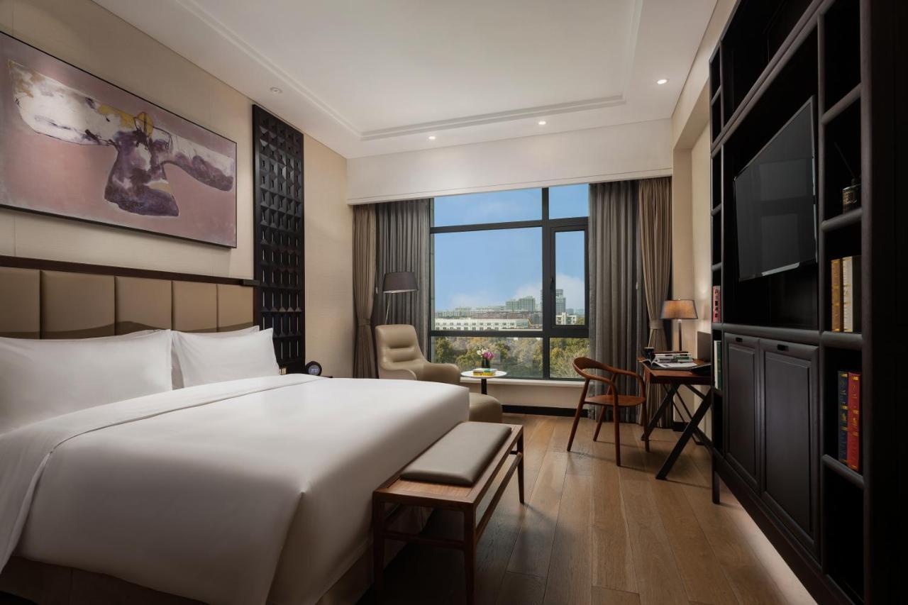 เดอะ เซนซ์ โฮเทล แอนด์ สปา Hotel เซี่ยงไฮ้ ภายนอก รูปภาพ