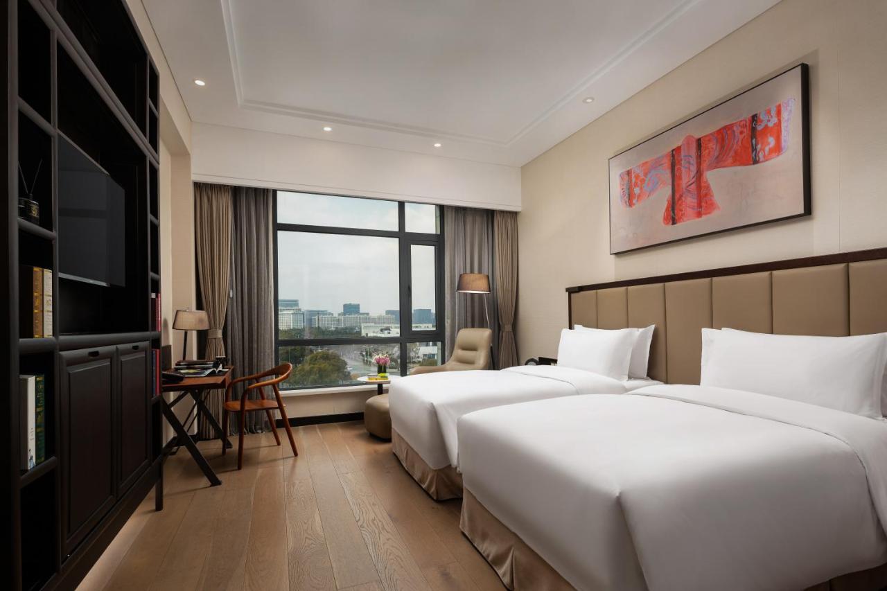 เดอะ เซนซ์ โฮเทล แอนด์ สปา Hotel เซี่ยงไฮ้ ภายนอก รูปภาพ